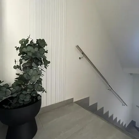 Luxury With Pool 1st Line The Sea * Торевьиа