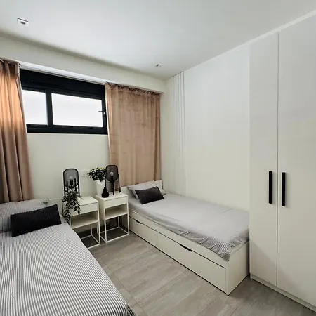 Villa Luxury With Pool 1st Line The Sea