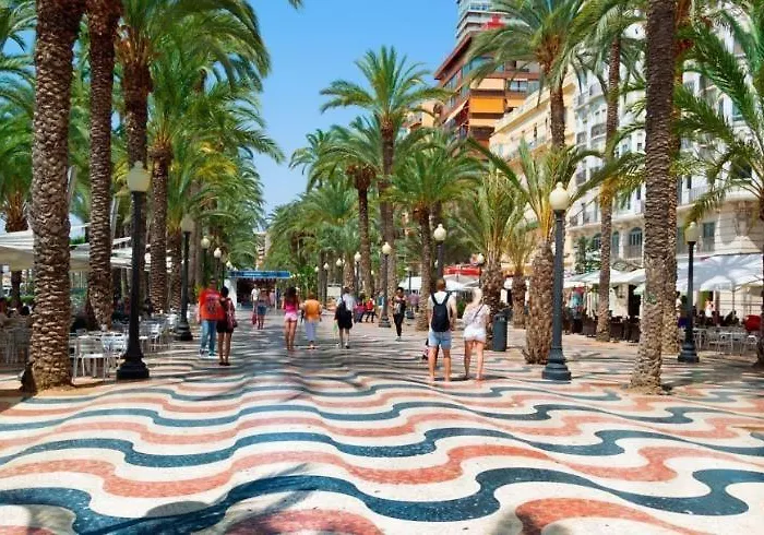 Villa Luxury With Pool 1st Line The Sea