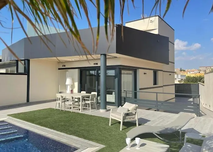 Luxury With Pool 1st Line The Sea Villa Torrevieja